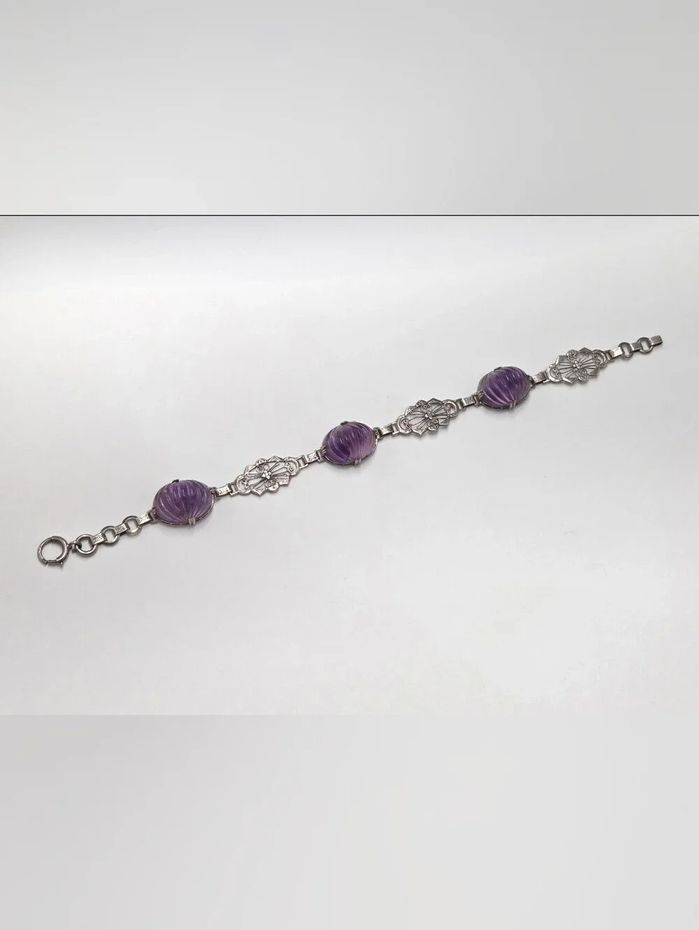 Vintage Art Deco Sterling Silver Filigree & Carved Amethyst Bracelet 7.5